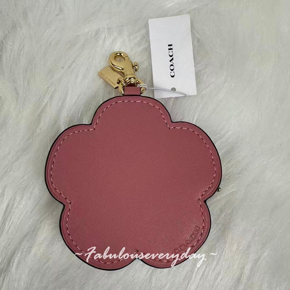 Coach Tea Rose Bag Charm In Leather/Gold/Peony CDB15 + Coach Pouch NWT - Picture 3 of 4